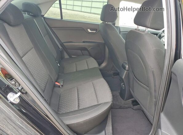 3KPA24ADXME397303 2021 KIA RIO Black Rear seats view