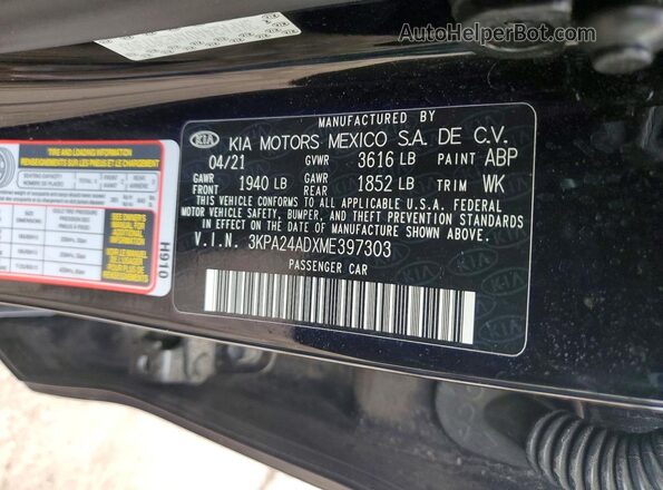 3KPA24ADXME397303 2021 KIA RIO Black Engine compartment view