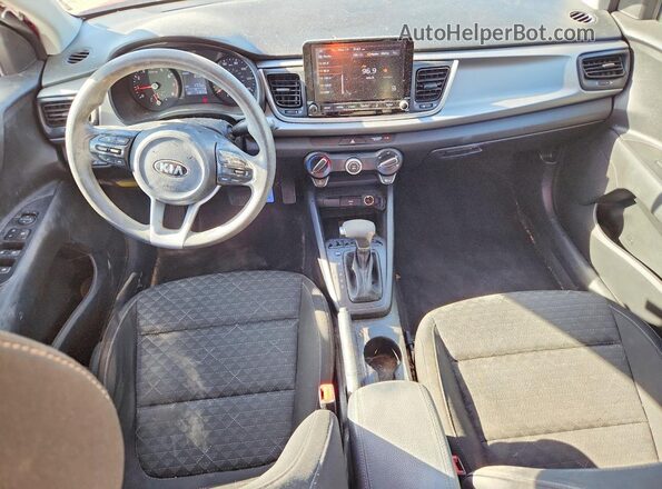 3KPA24ADXME403827 2021 KIA RIO Red Dashboard view