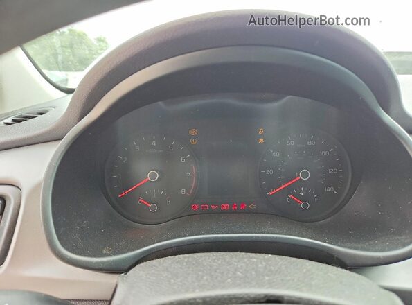 3KPA24ADXME405674 2021 KIA RIO White Widok zestawu wskaźników