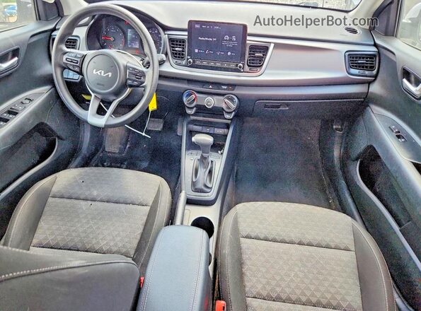 3KPA24ADXNE476911 2022 KIA RIO Silver წინა პანელის ხედი