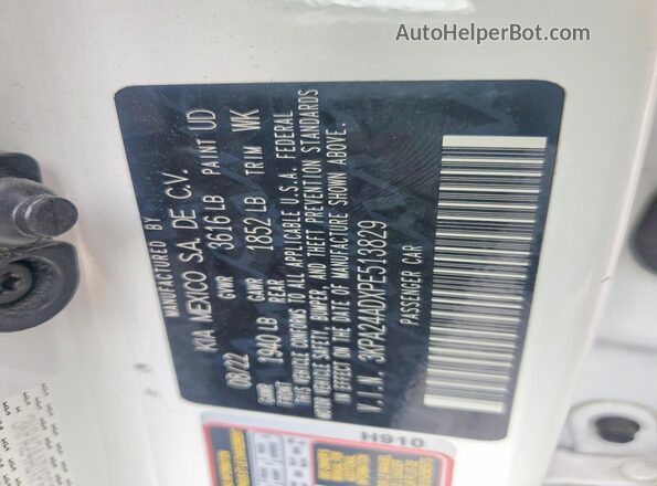 3KPA24ADXPE513829 2023 KIA RIO White Engine compartment view