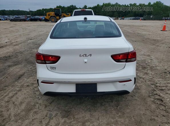 3KPA24ADXPE572802 2023 KIA RIO White უკანა ხედი