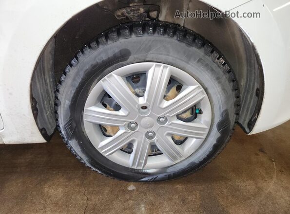 3KPA25AD5PE613584 2023 KIA RIO White 