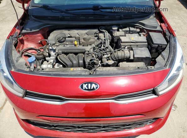 3KPA25AD9ME433522 2021 KIA RIO Red Engine compartment view