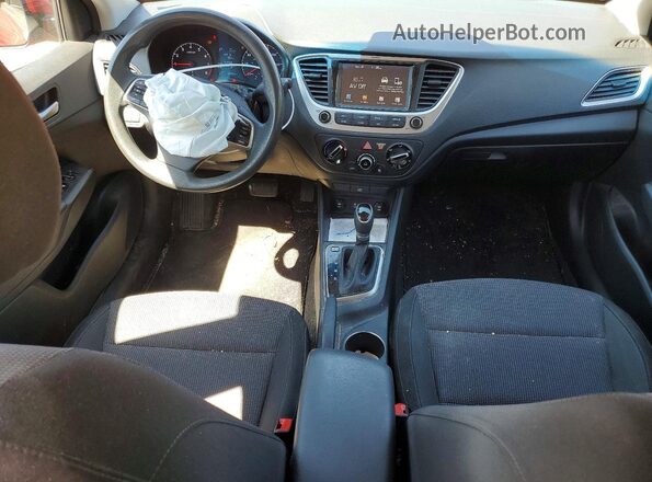 3KPC24A30JE034164 2018 HYUNDAI ACCENT Red Vista del salpicadero