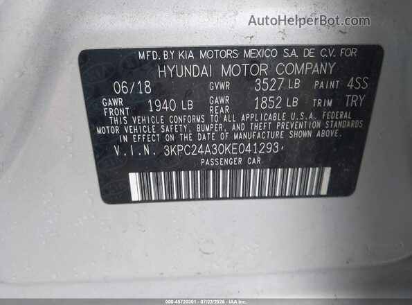 3KPC24A30KE041293 2019 HYUNDAI ACCENT Silver Widok komory silnika