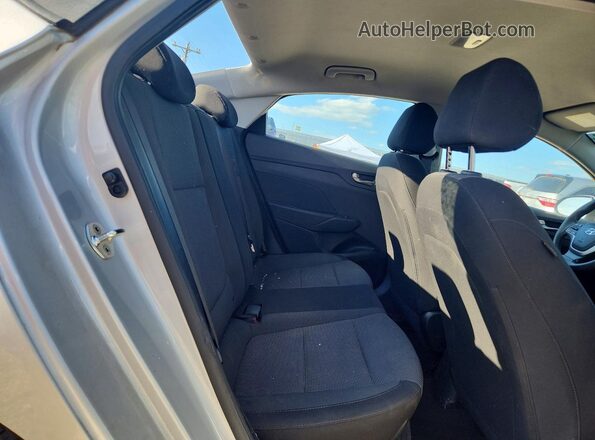 3KPC24A30KE046512 2019 HYUNDAI ACCENT Silver უკანა სავარძლების ხედი