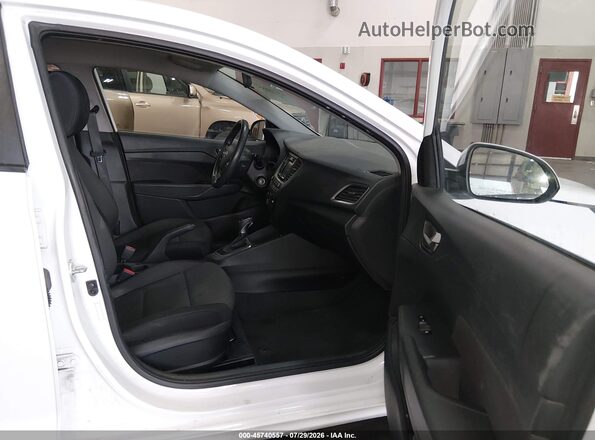 3KPC24A30KE087464 2019 HYUNDAI ACCENT White Սալոնի դիմացի տեսք