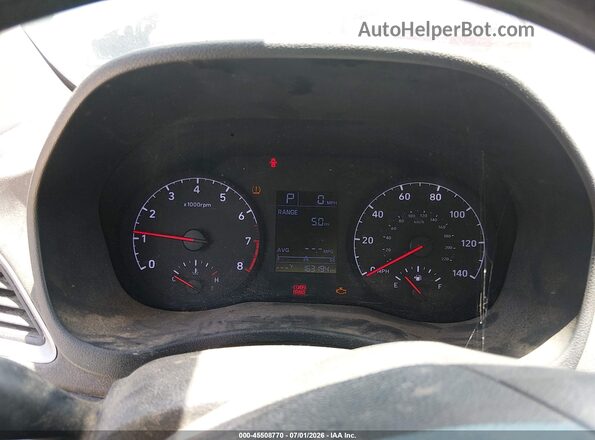 3KPC24A32JE021075 2018 HYUNDAI ACCENT Silver Հետևի նստատեղերի տեսք