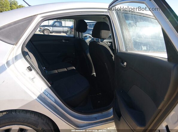3KPC24A33JE008691 2018 HYUNDAI ACCENT Silver VIN կոդի պիտակի տեսք