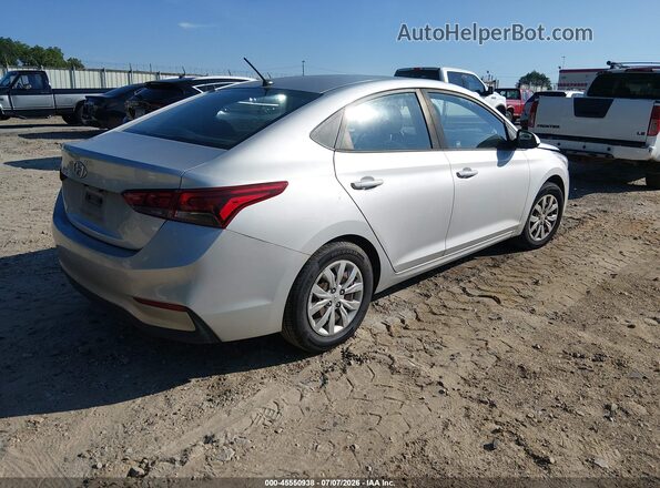 3KPC24A33JE008691 2018 HYUNDAI ACCENT Silver Հետևի աջ