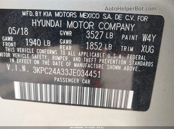 3KPC24A33JE034451 2018 HYUNDAI ACCENT Gold ძრავის განყოფილების ხედი