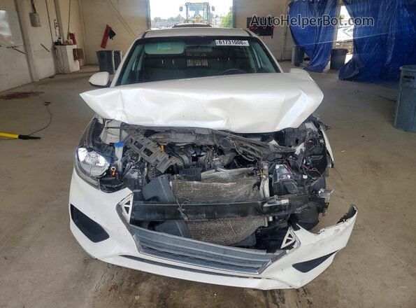 3KPC24A34JE010594 2018 HYUNDAI ACCENT White Front view