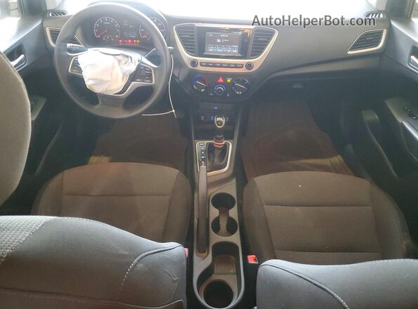 3KPC24A34JE010594 2018 HYUNDAI ACCENT White Dashboard view