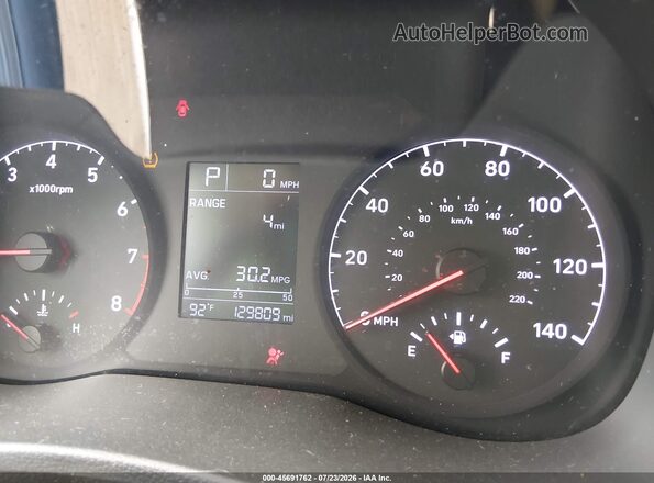 3KPC24A34KE067864 2019 HYUNDAI ACCENT Silver 