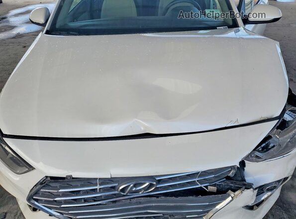 3KPC24A34KE069274 2019 HYUNDAI ACCENT White Вид задньої частини салону