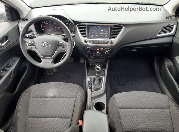 3KPC24A35KE047056 2019 HYUNDAI ACCENT Silver Vista del salpicadero