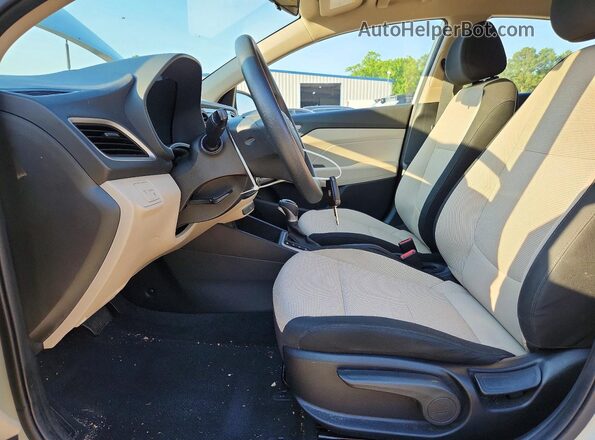 3KPC24A35KE061975 2019 HYUNDAI ACCENT Beige წინა სალონის ხედი