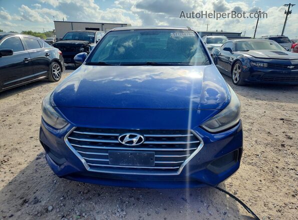3KPC24A36JE010516 2018 HYUNDAI ACCENT Синий Вид спереди