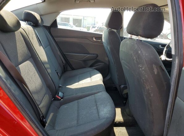 3KPC24A36KE069955 2019 HYUNDAI ACCENT Red Widok tylnych siedzeń