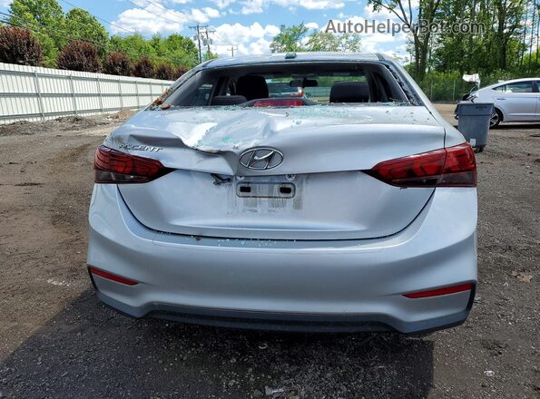 3KPC24A36KE073553 2019 HYUNDAI ACCENT Серебряный Вид сзади