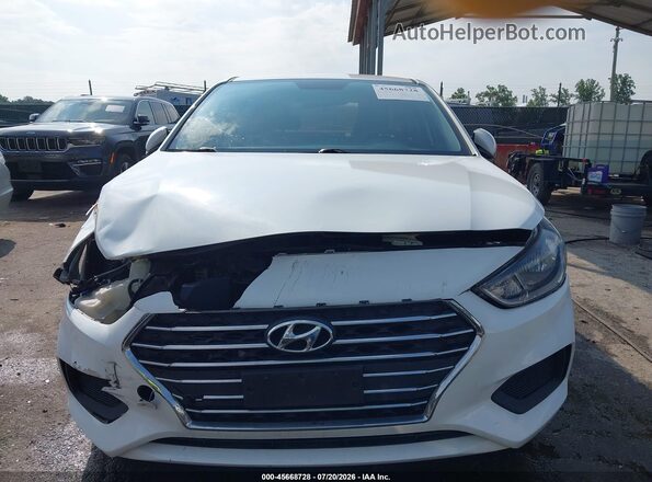 3KPC24A37KE044188 2019 HYUNDAI ACCENT White Instrument cluster view