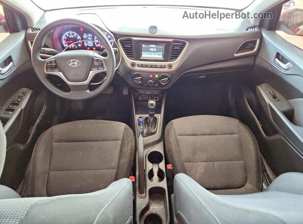 3KPC24A38JE007617 2018 HYUNDAI ACCENT Red Widok deski rozdzielczej
