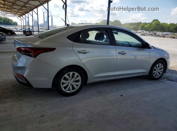 3KPC24A38JE008413 2018 HYUNDAI ACCENT Silver უკანა მარჯვენა