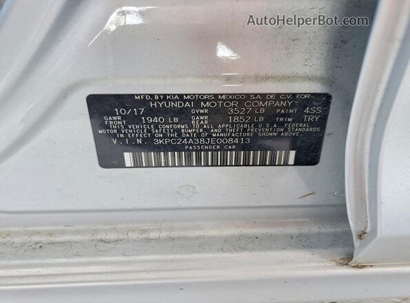 3KPC24A38JE008413 2018 HYUNDAI ACCENT Silver ძრავის განყოფილების ხედი
