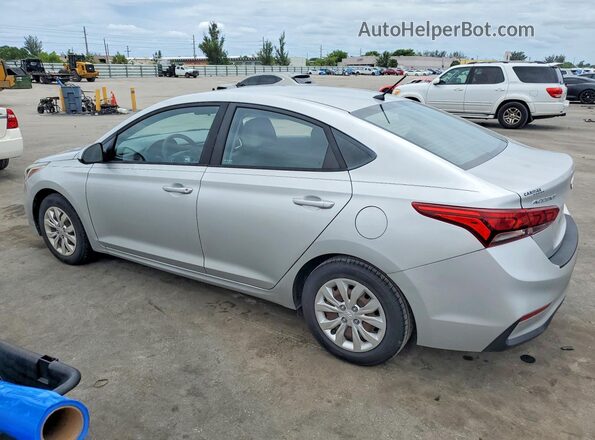 3KPC24A38JE008685 2018 HYUNDAI ACCENT Silver Tył lewy
