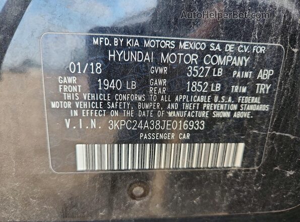 3KPC24A38JE016933 2018 HYUNDAI ACCENT Black Engine compartment view