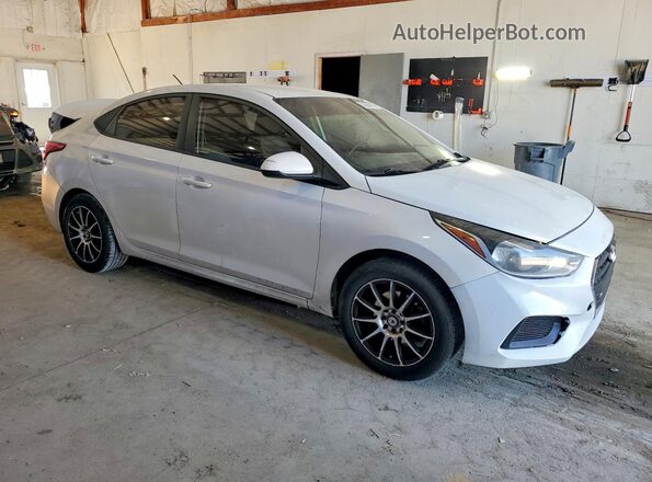 3KPC24A38KE088183 2019 HYUNDAI ACCENT White Front right