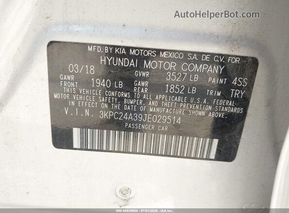 3KPC24A39JE029514 2018 HYUNDAI ACCENT Серебряный Вид подкапотного пространства