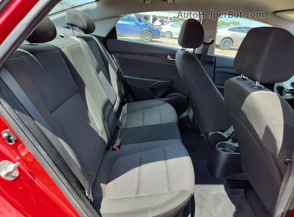 3KPC24A3XKE045139 2019 HYUNDAI ACCENT Красный Вид задних сидений