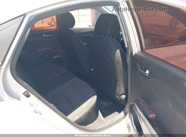 3KPC24A3XKE050275 2019 HYUNDAI ACCENT Silver Vista de la etiqueta del VIN