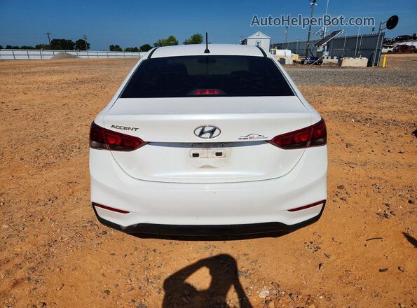 3KPC24A3XKE058196 2019 HYUNDAI ACCENT White Rear view