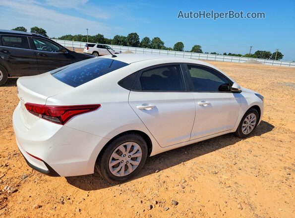 3KPC24A3XKE058196 2019 HYUNDAI ACCENT White Rear right