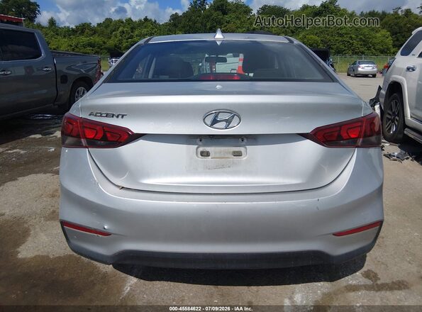 3KPC24A3XKE058960 2019 HYUNDAI ACCENT Silver 