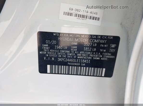 3KPC24A60LE118451 2020 HYUNDAI ACCENT White Vista del compartimento del motor