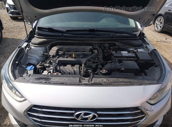 3KPC24A60ME130472 2021 HYUNDAI ACCENT Silver Widok z tyłu