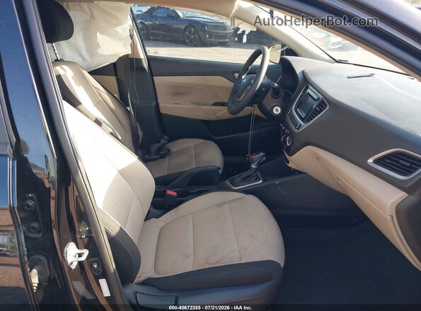 3KPC24A60ME146333 2021 HYUNDAI ACCENT Черный Вид салона спереди