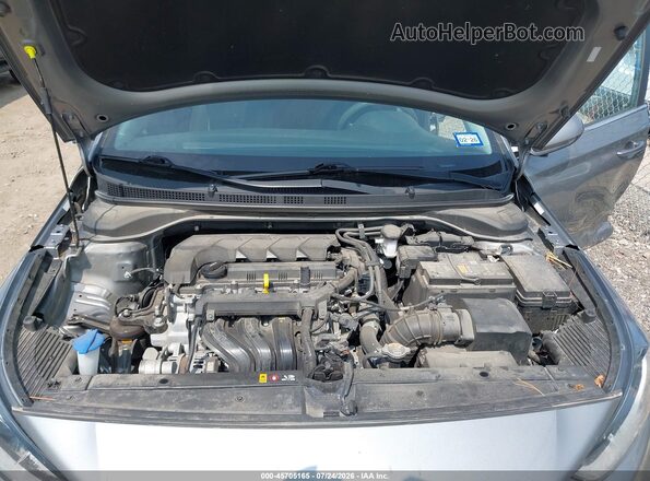 3KPC24A60NE166423 2022 HYUNDAI ACCENT Серебряный Вид сзади