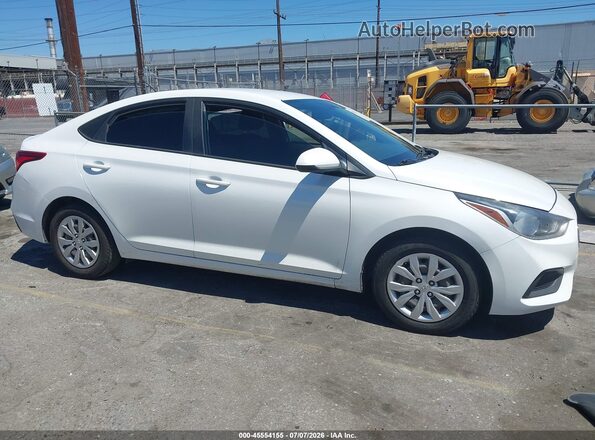 3KPC24A61LE107507 2020 HYUNDAI ACCENT White Սալոնի հետևի տեսք