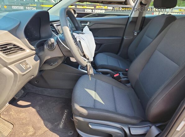 3KPC24A61ME150651 2021 HYUNDAI ACCENT Gray Սալոնի դիմացի տեսք