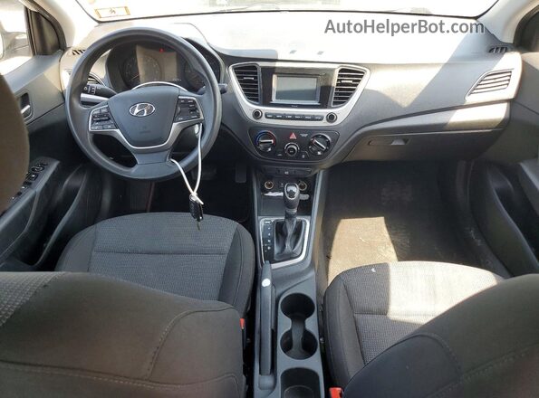 3KPC24A62ME144874 2021 HYUNDAI ACCENT White Widok deski rozdzielczej