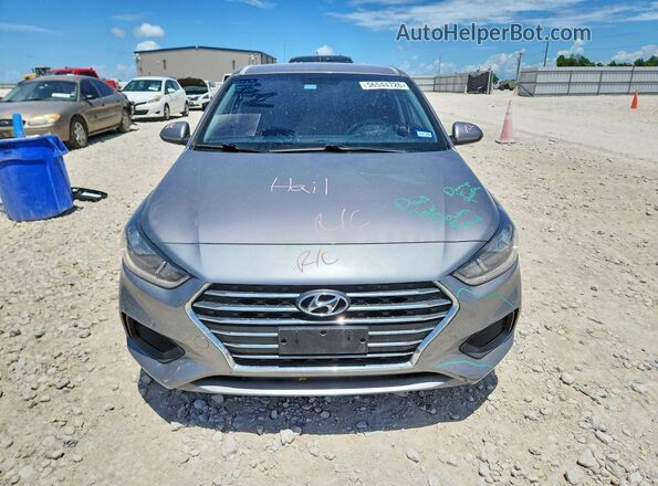 3KPC24A62NE186236 2022 HYUNDAI ACCENT Серебряный Вид спереди