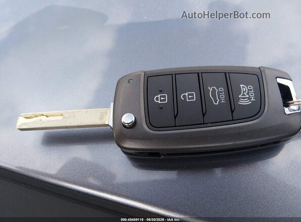 3KPC24A63LE118704 2020 HYUNDAI ACCENT Gray Vista del salpicadero