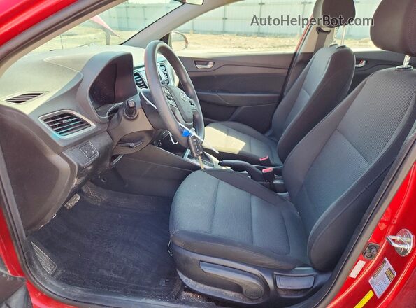 3KPC24A63ME131521 2021 HYUNDAI ACCENT Red Widok wnętrza z przodu