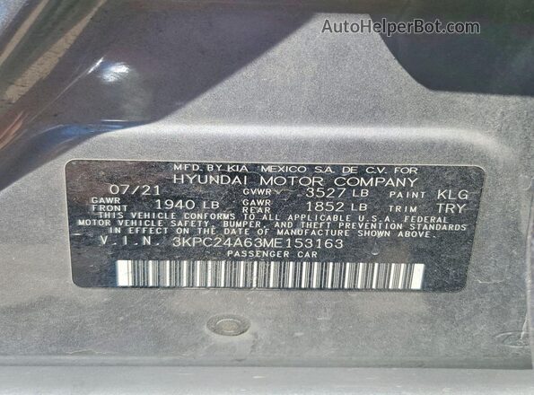 3KPC24A63ME153163 2021 HYUNDAI ACCENT Gray Widok naklejki z numerem VIN